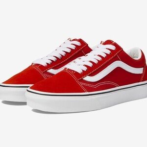 Vans Old Skool - Racing Red/True White 
Size: Women’s 7 / Men’s 5.5